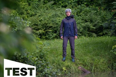 Decathlon Rockrider MTB All Mountain Jacke & Hose im Test: Gut muss nicht teuer sein