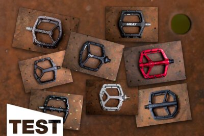 8 MTB Flatpedale im Test: Welches Pedal liefert den besten Grip?