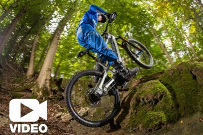 E-MTB-Video: Action im Bachbett – Uphill!